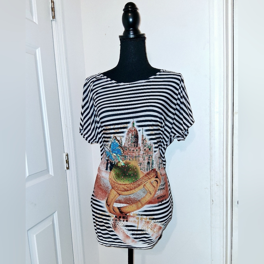 Striped Graphic Women's Top - Picture 3 of 7
